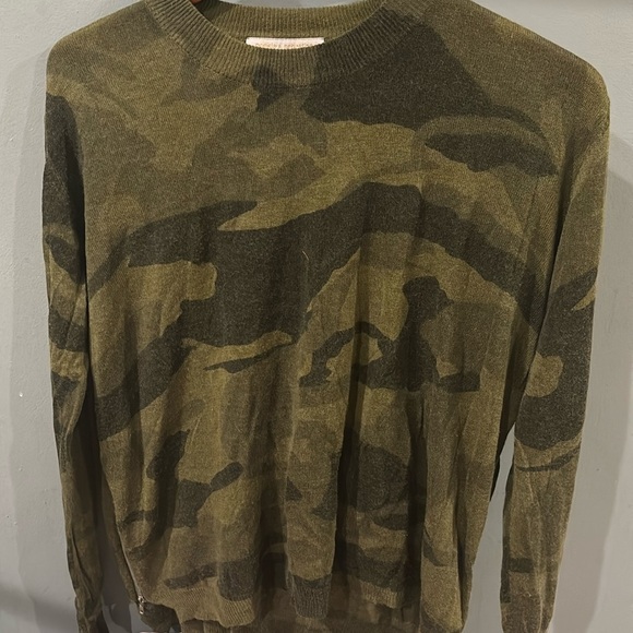 Pookie & Sebastian Wool Blend Lightweight Camo Camouflage Large Sweater Crew - Picture 1 of 5